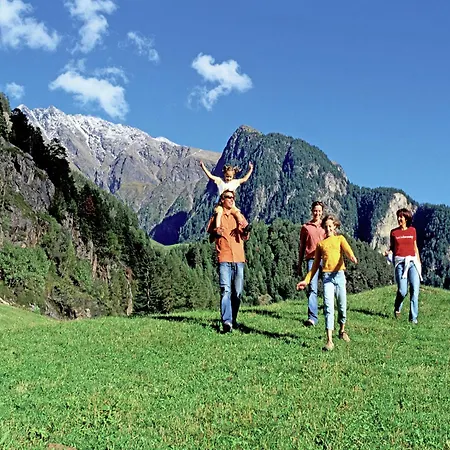 In Near Stablein Lift * Vent