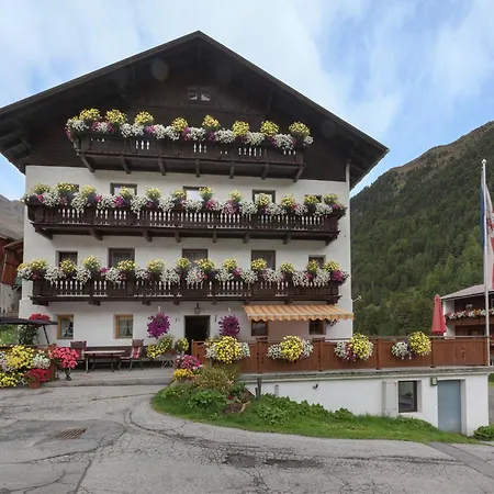 In Near Stablein Lift * Vent