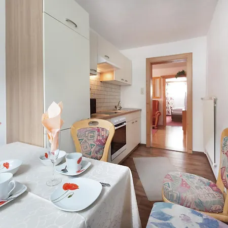 Lägenhet In Near Stablein Lift Vent