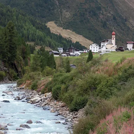 Lägenhet In Near Stablein Lift Vent