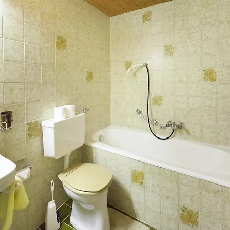 In Near Stablein Lift *